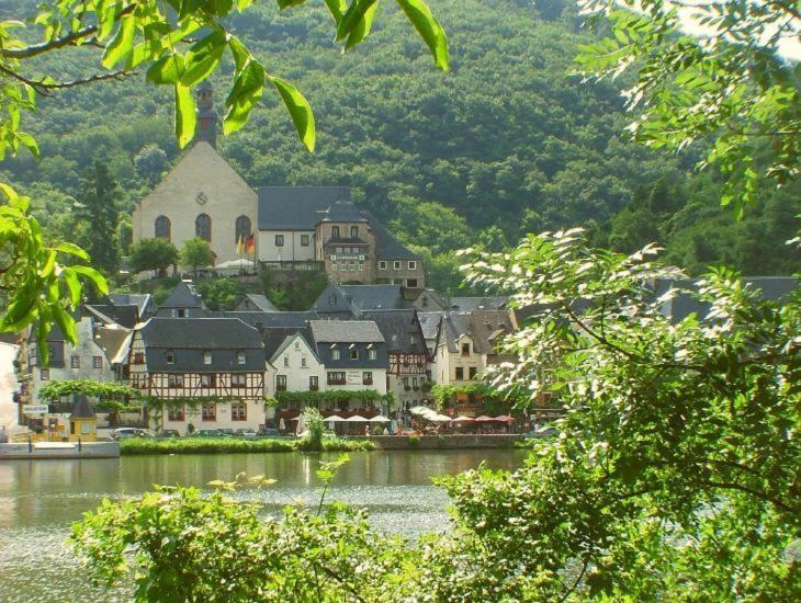 Hotel Gute Quelle Beilstein  Exterior foto